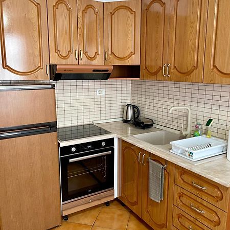 A&B Apartment Голем Экстерьер фото